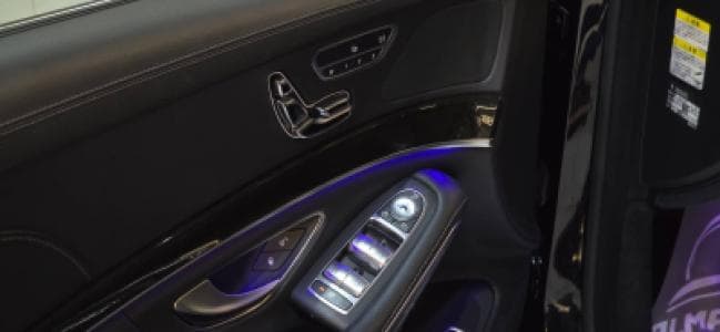 Mercedes-Benz S400 image 8