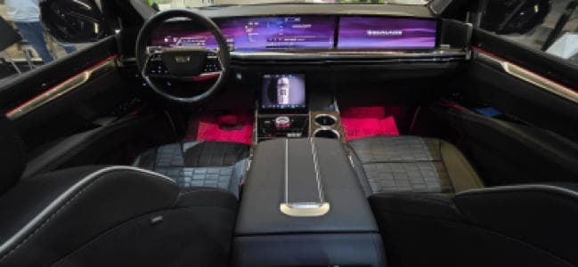 Cadillac Escalade Sport Platinum image 12