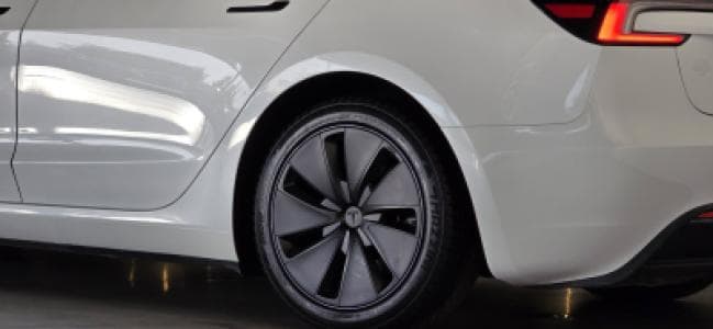 Tesla Model 3 image 6