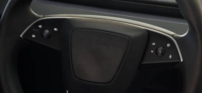 Tesla Model 3 image 12