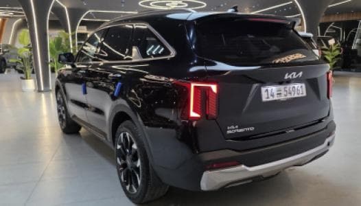 New Sorento image 3