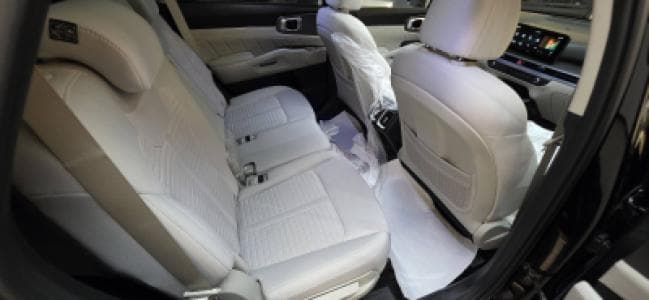 New Sorento image 16